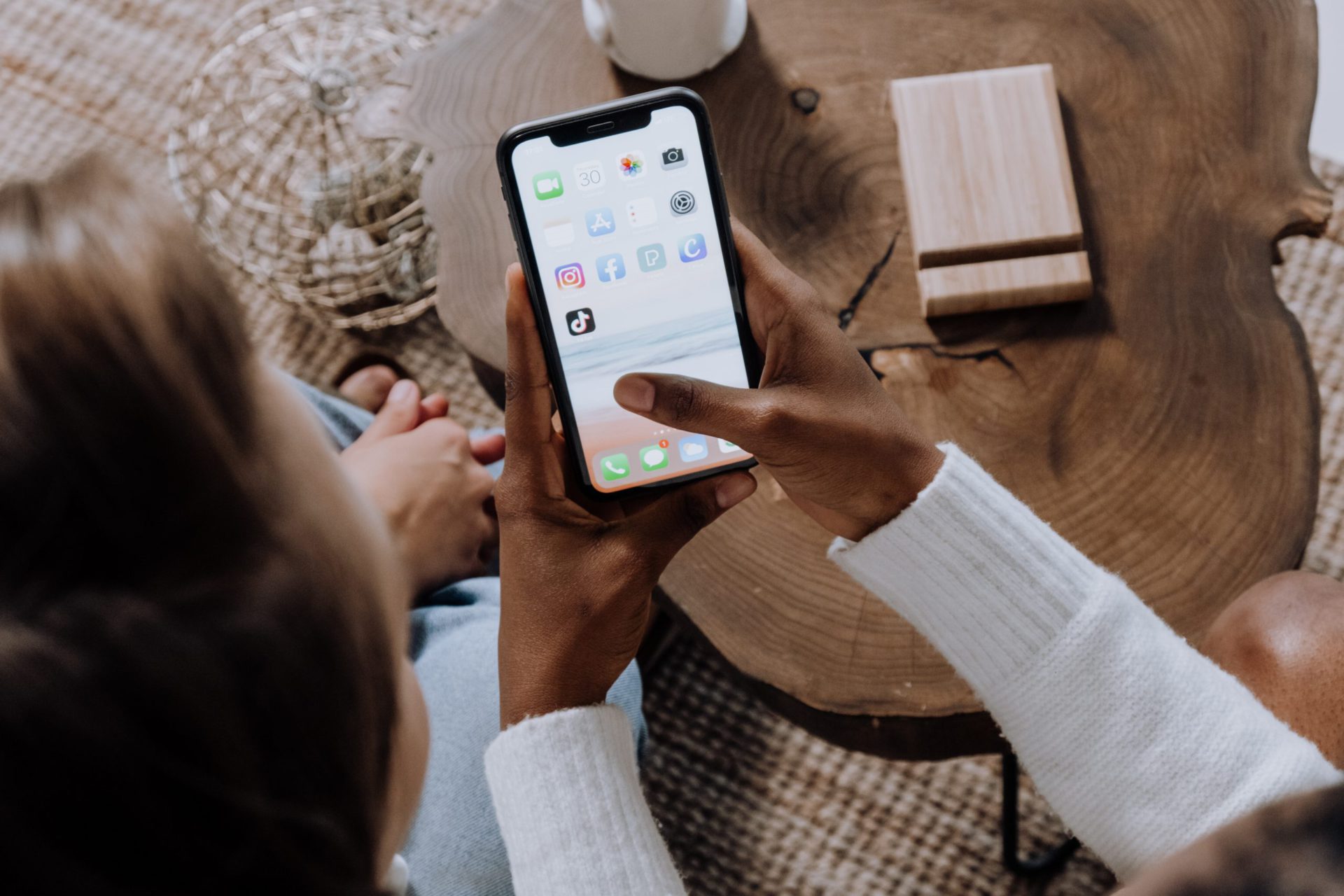 Digital Marketing to Teens: How Snapchat & TikTok are Reaching Teenagers